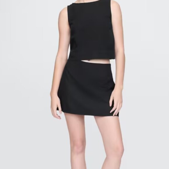 GAP Black Linen Blend Mini Skort - Picture 2 of 6